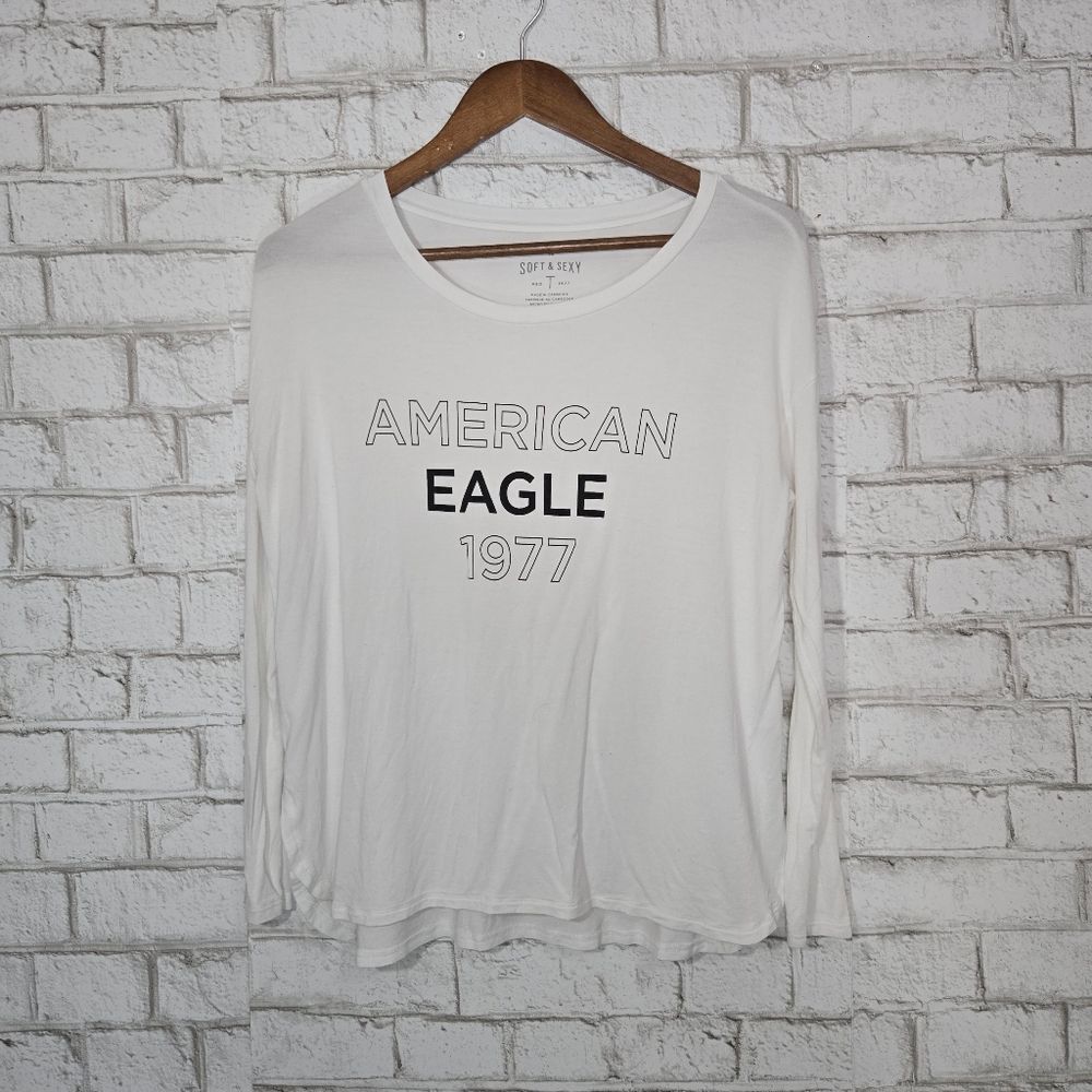 AEO soft & sexy graphic long sleeve top